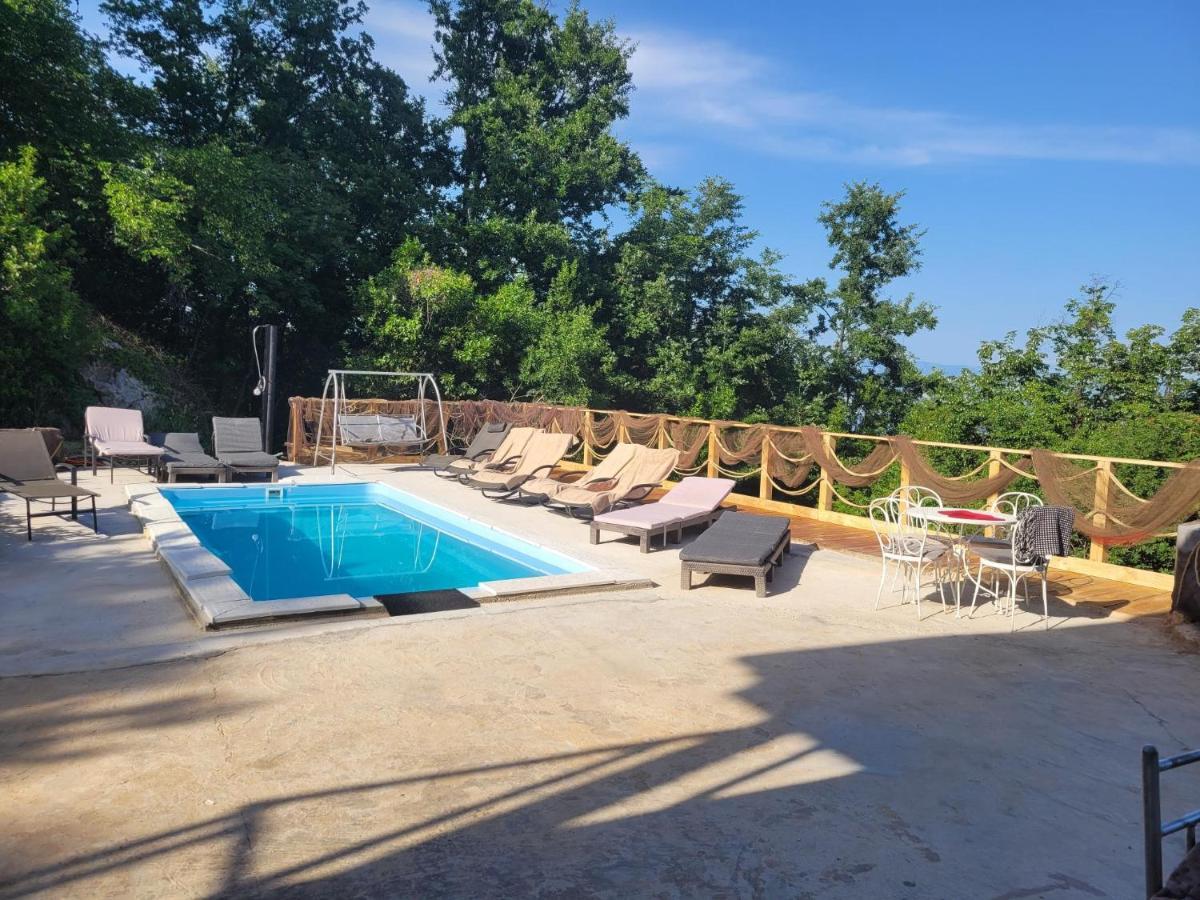 Ferienwohnung Mit Pool Kroatien Mit Meerblick Und Pool Lovran Exterior foto