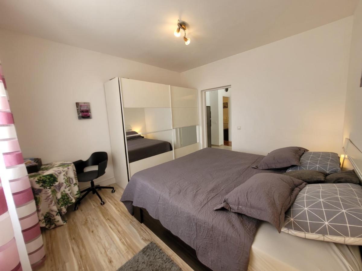 Ferienwohnung Mit Pool Kroatien Mit Meerblick Und Pool Lovran Exterior foto